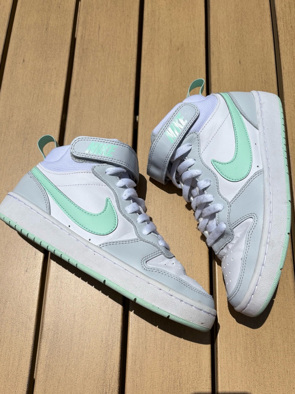 Nike Court Borough 2 Skateboarding Shoes High-top 5Y